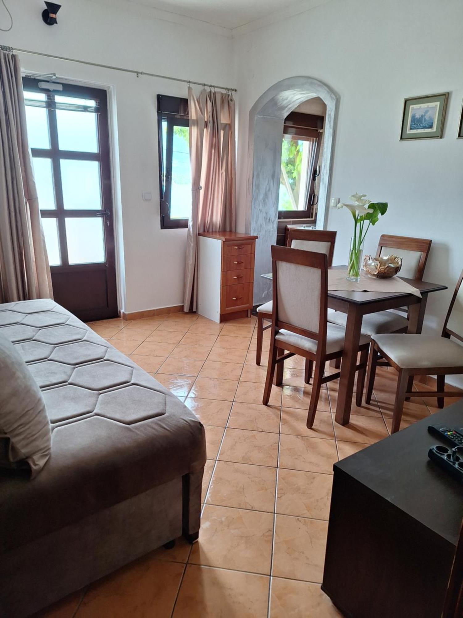 Apartments Klakor Ps Tivat Exteriör bild