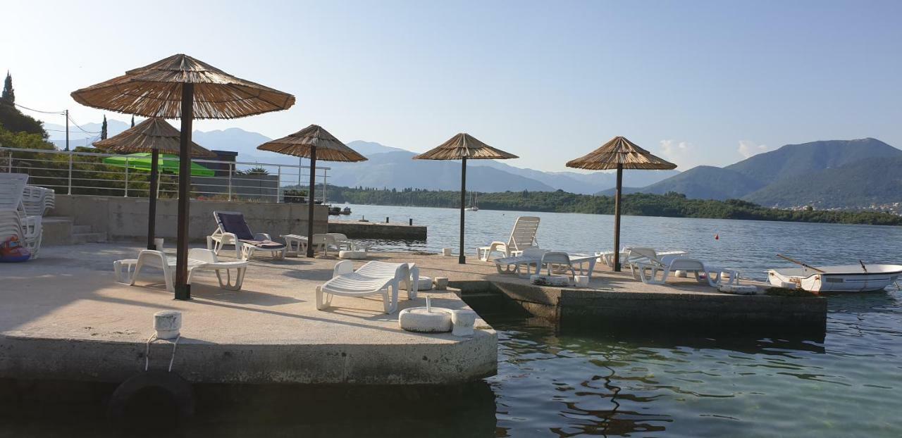 Apartments Klakor Ps Tivat Exteriör bild
